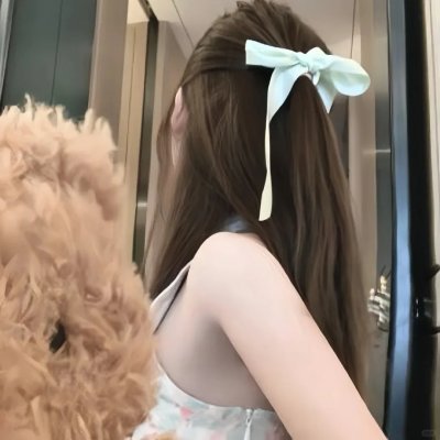 黑暗中的两个人
